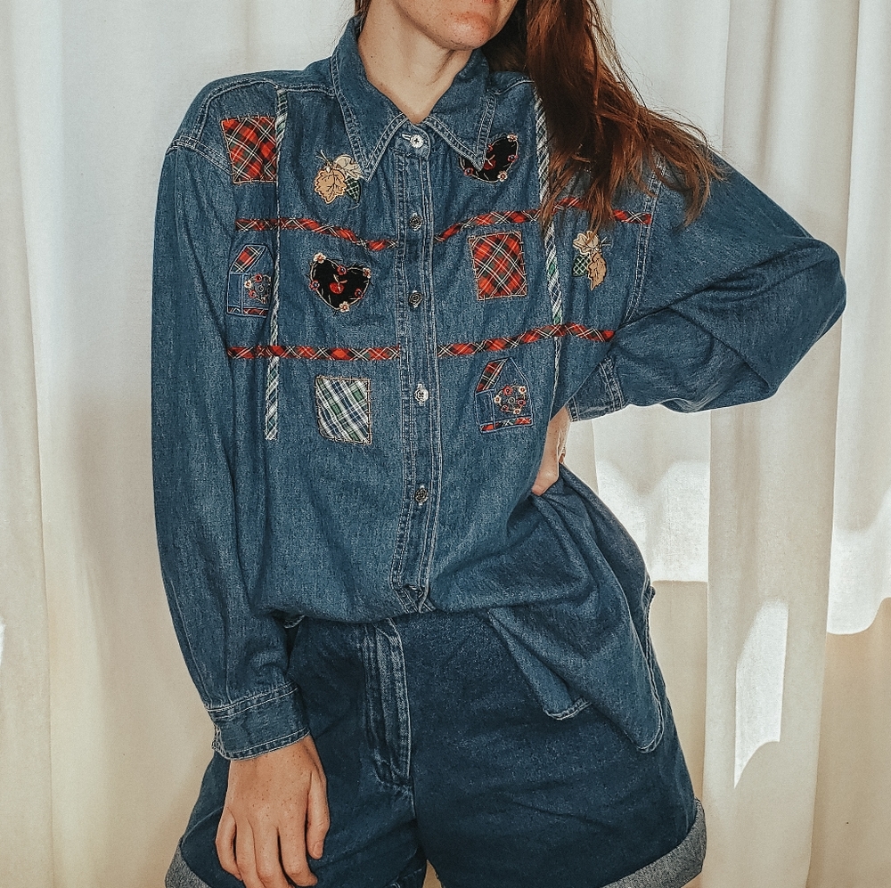 Vintage Quizz Woman & Co. Denim Button-down
